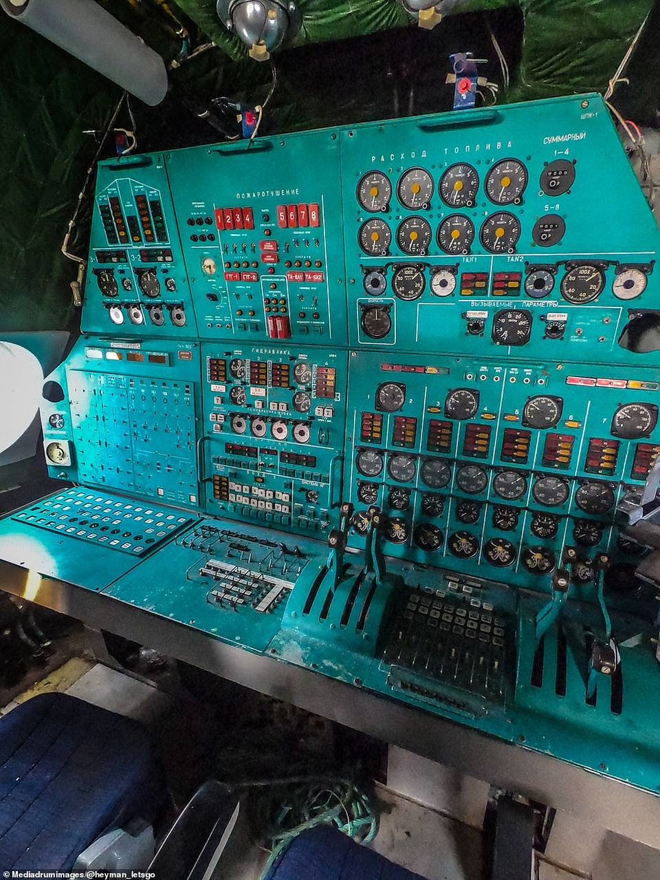 The interior of the lun-class Ekranoplan. Dials upon dials on turquoise metal, very complicated.
